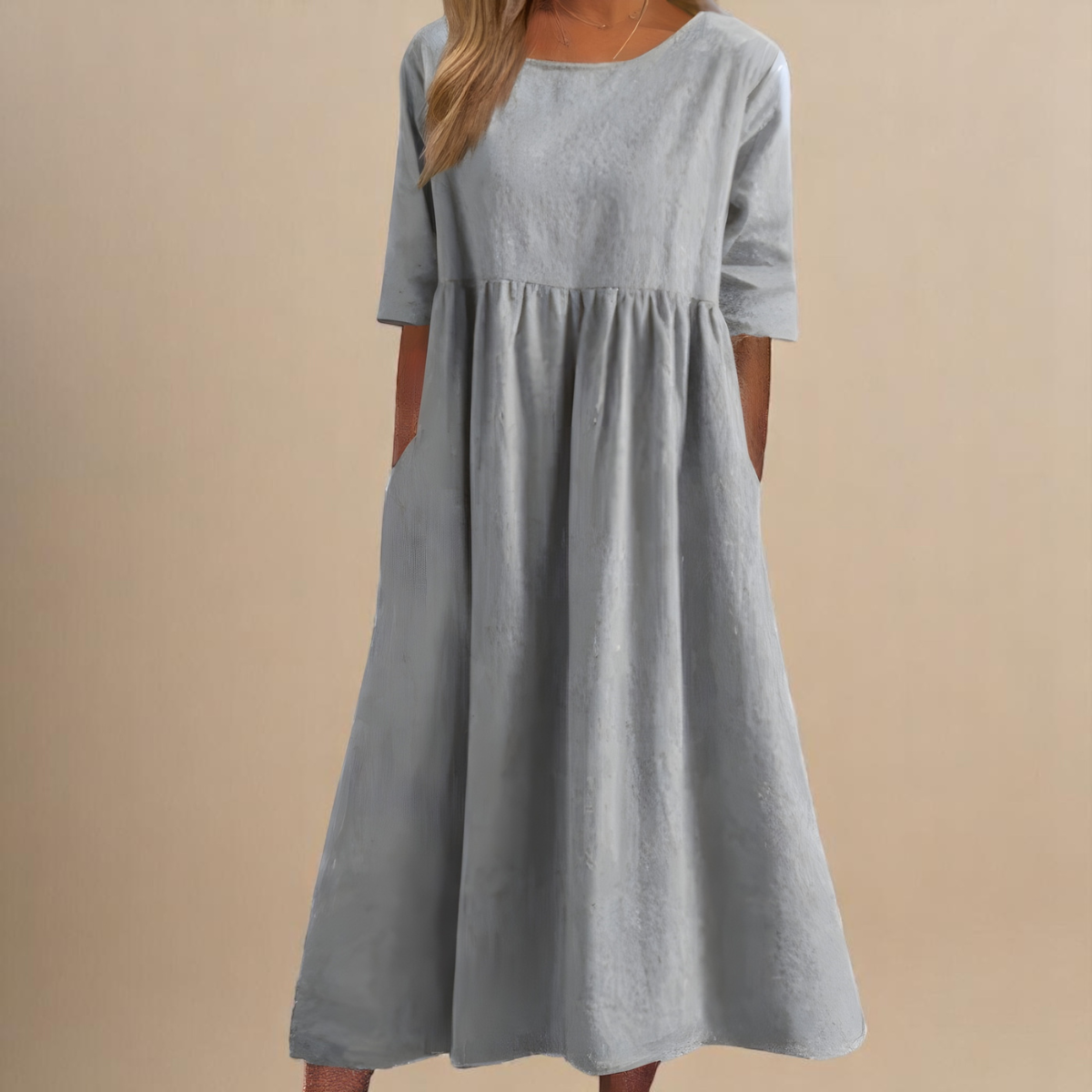 Clothestyle -  Flatterende kjole