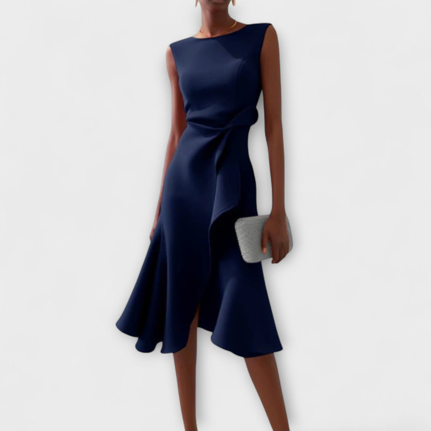 Clothestyle – Asymmetrisk drapert midikjole