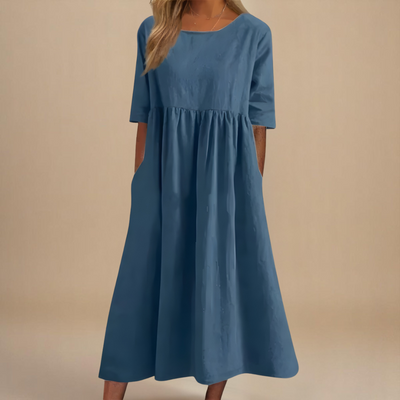 Clothestyle -  Flatterende kjole