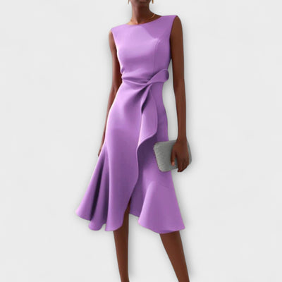 Clothestyle – Asymmetrisk drapert midikjole